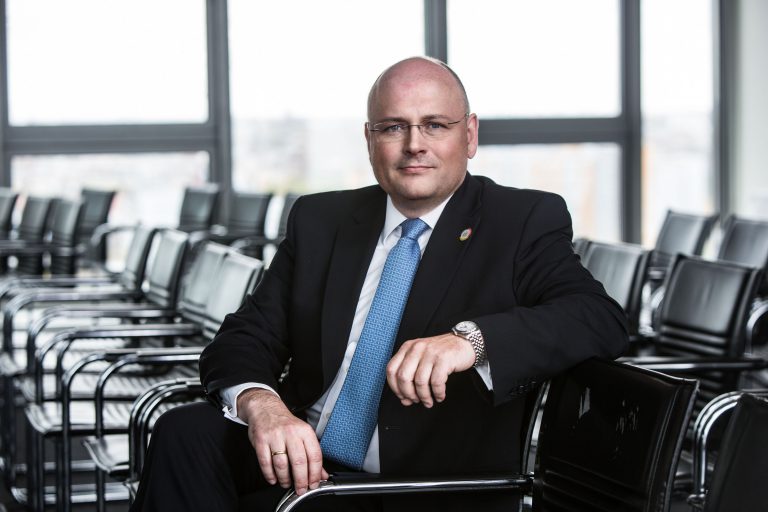 Arne Schönbohm im Interview