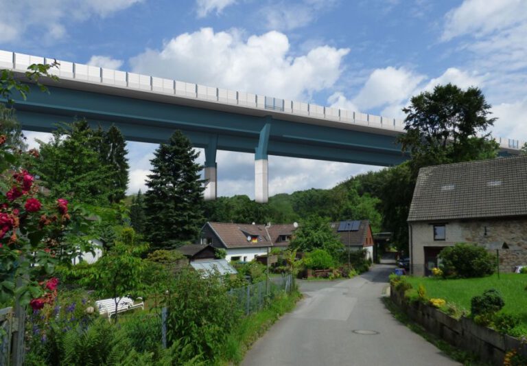 A 44: Eine Unendliche Geschichte?