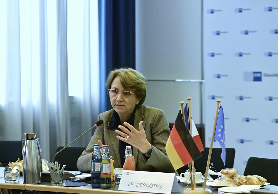 Französische Botschafterin
