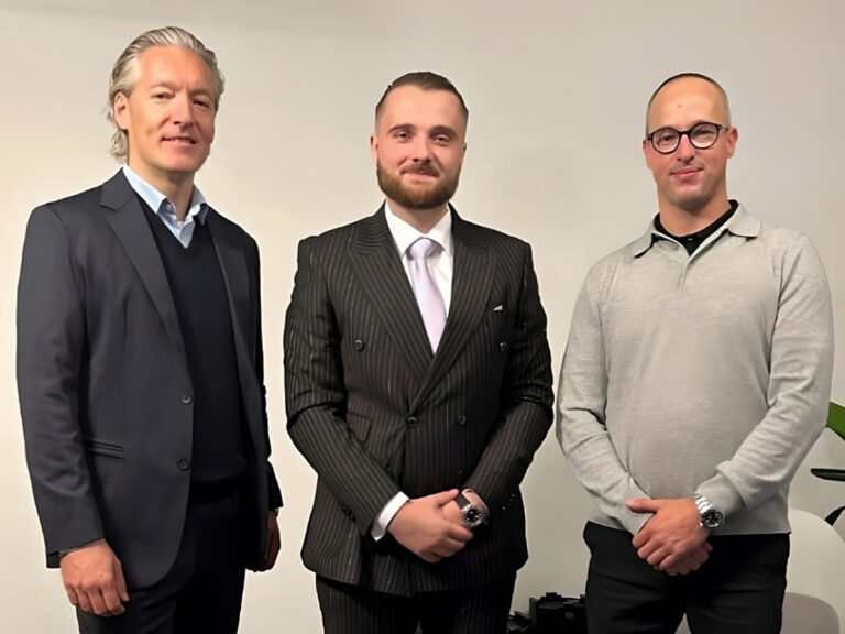 23: Digitale Signaturen für KMU: Einfach. Sicher. Zukunftsweisend.