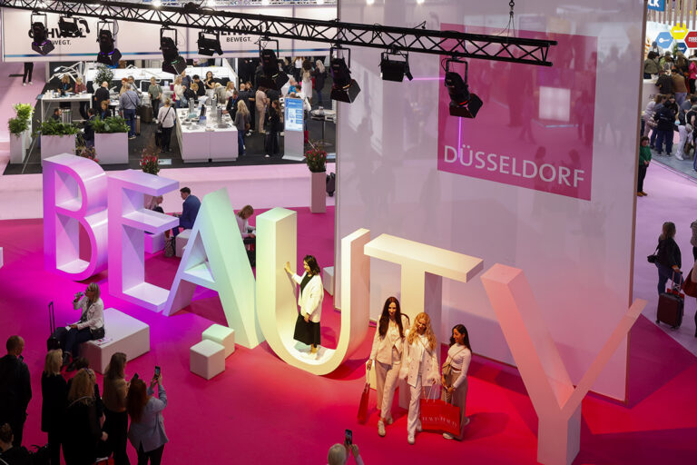 Düsseldorf verwandelte sich in eine „City of Beauty“