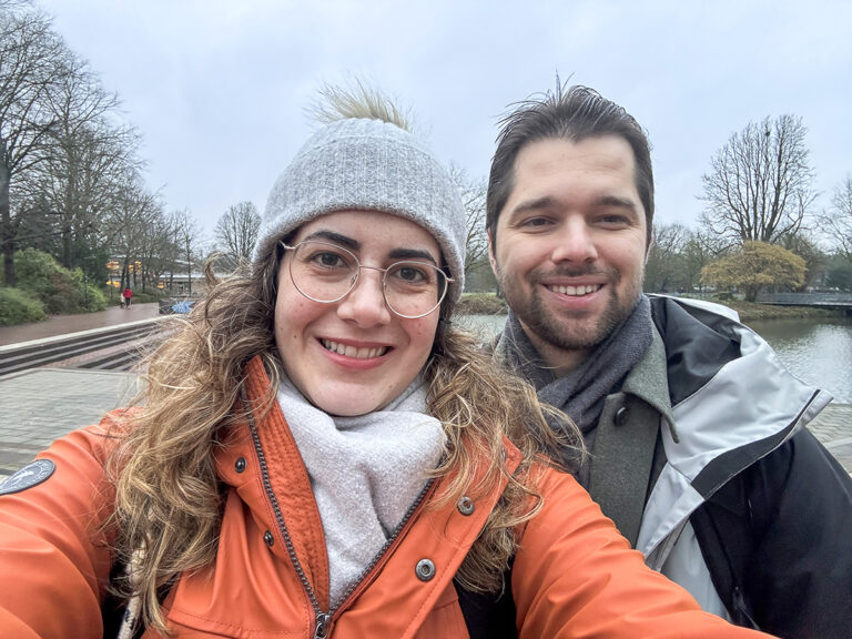 Nach acht Monaten und vielen bürokratischen Hürden sind Larissa Euzebio und João Bohn endlich in Düsseldorf vereint.