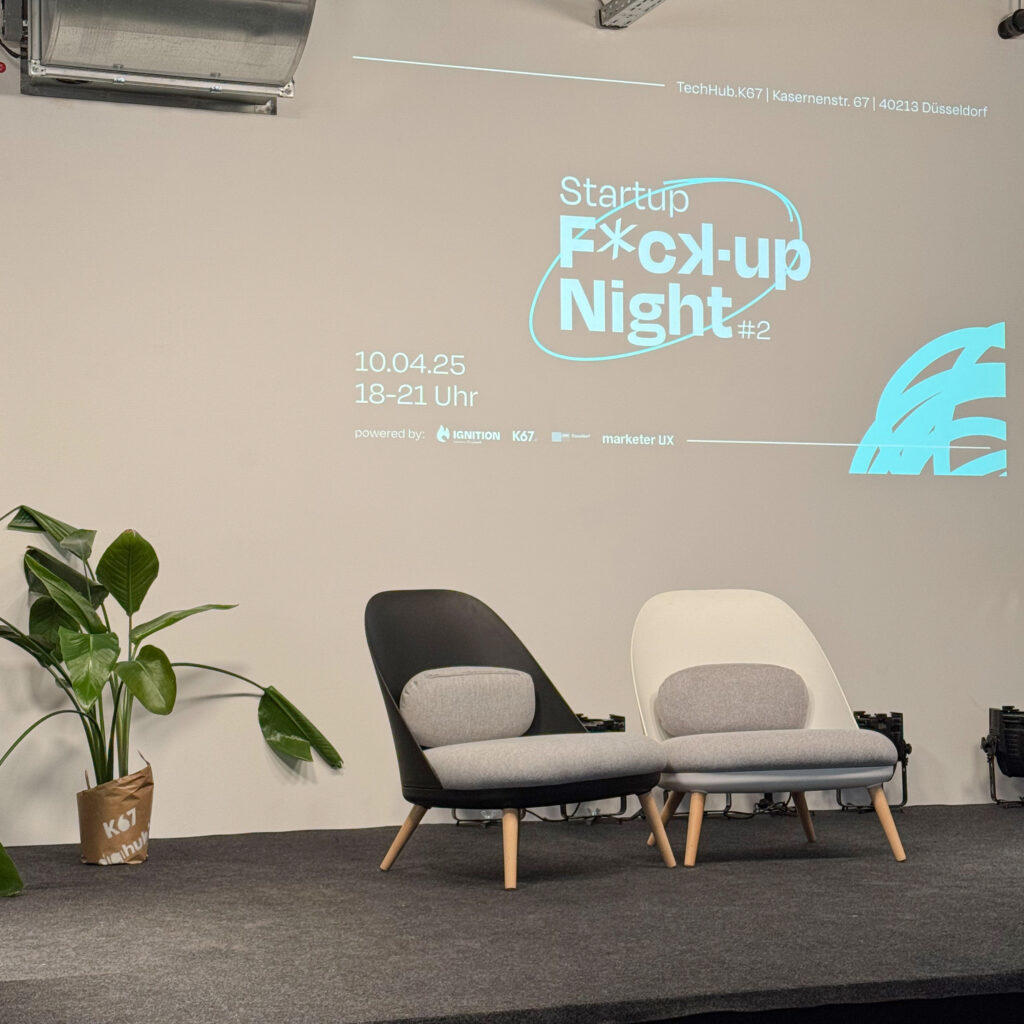 Nach dem Erfolg im Vorjahr ging die Start-up Fuck-up-Night in Düsseldorf am 10. April in die zweite Runde. Gründerinnen und Gründer berichteten offen von Fehlentscheidungen, Rückschlägen und Neuanfängen – und zeigen damit, dass Scheitern kein Tabu ist.