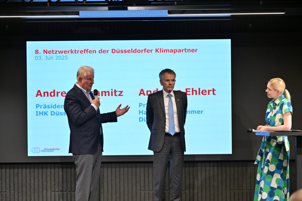 Unter dem Motto „100 Klimapartner – Meilensteine feiern, Zukunft gestalten“ kamen Anfang Juli 2025 die Mitglieder des Düsseldorfer Klimapakts mit der Wirtschaft zum achten Netzwerktreffen in der Merkur Spiel-Arena zusammen.