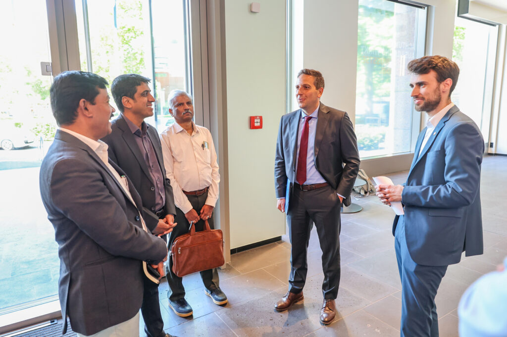 Pilotprojekt für die Fachkräfte von morgen – IHK Düsseldorf begrüßt Delegation aus Karnataka, Indien