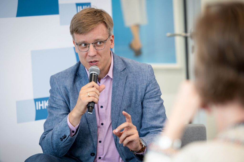Countdown zur Kommunalwahl: Im Live-Podcast diskutierten Expertinnen über Bedeutung und Wirkung kommunaler Politik