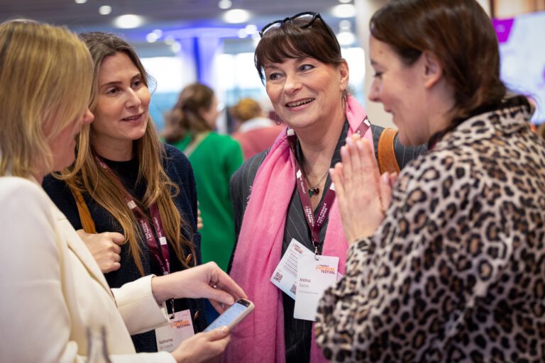 1.000 Teilnehmerinnen beim Female Network Festival